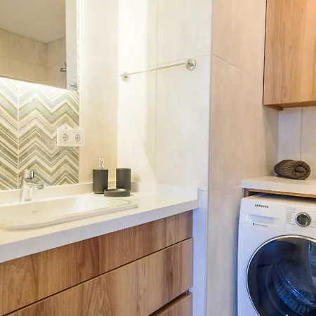 Apartamento Flat With Balcony 5 Min To Marina