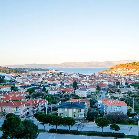Flat With Balcony 5 Min To Marina Apartment Çeşme